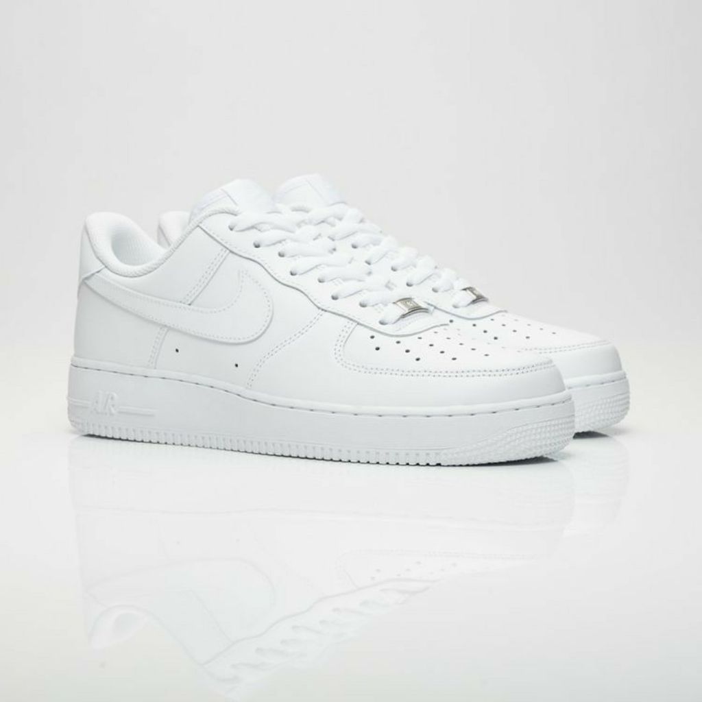 Nike Air Force 1 '07 Low Black, White & Gold – Classic AF1 Streetwear Sneakers for Men & Women