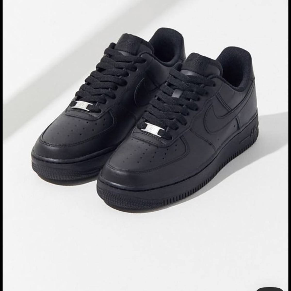 Nike Air Force 1 '07 Low Black, White & Gold – Classic AF1 Streetwear Sneakers for Men & Women